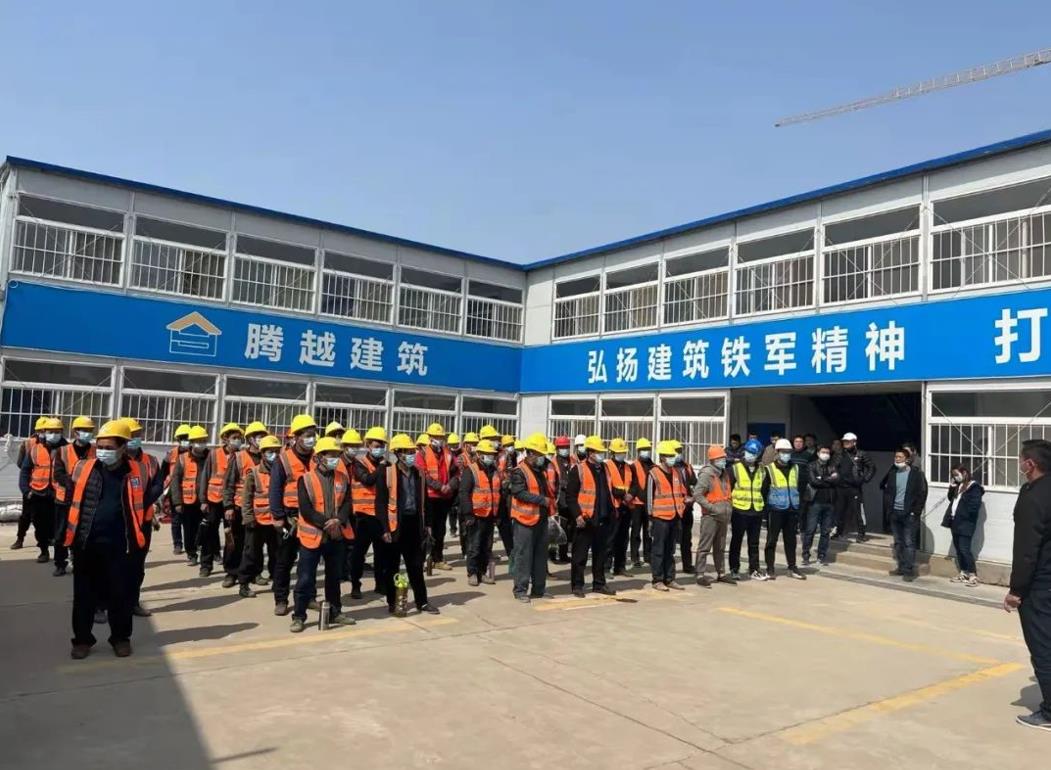 同心战“疫”丨爱游戏体育-爱游戏(中国)一站式服务官方网站铁军紧急援建山东淄博方舱医院！